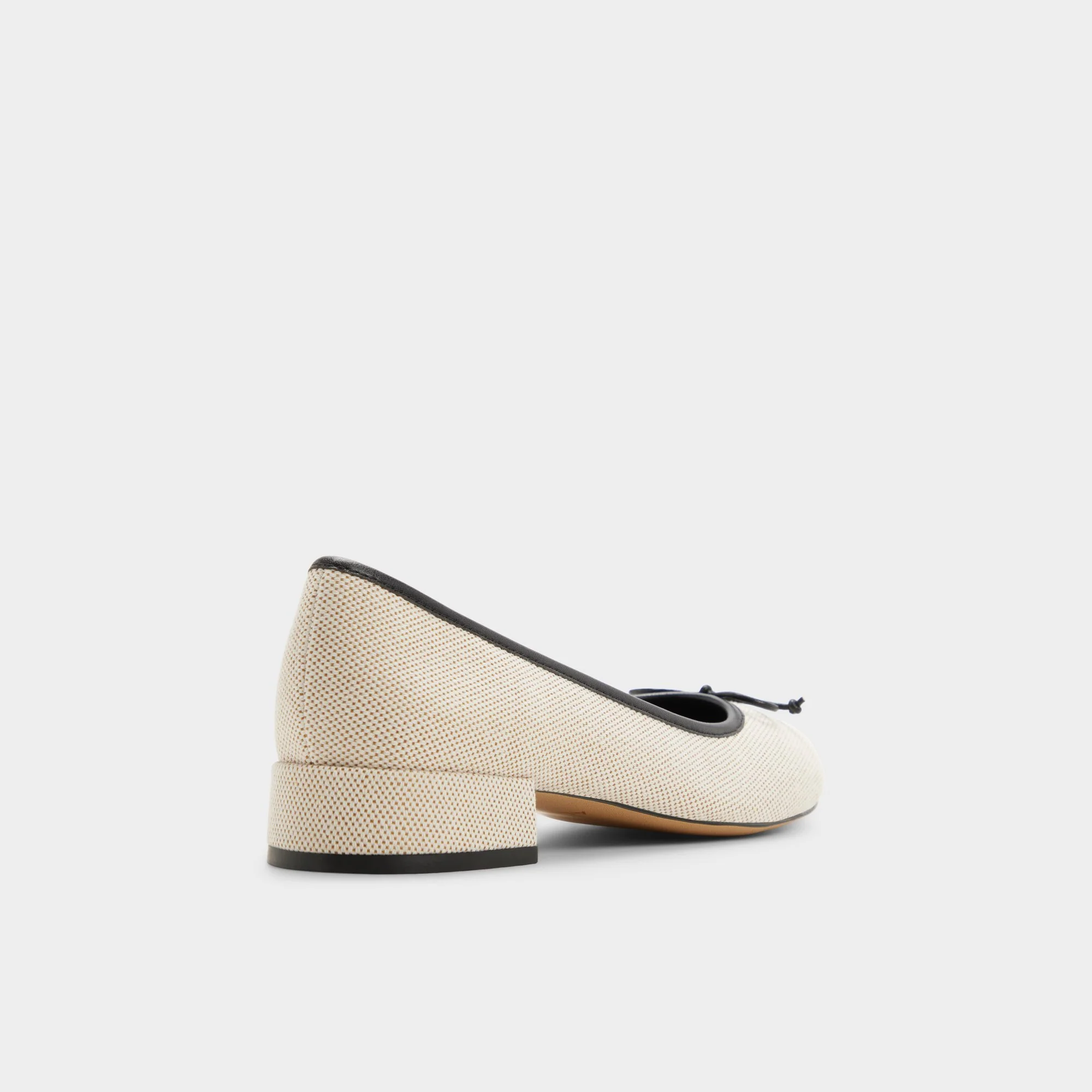 Aliette - Image 2