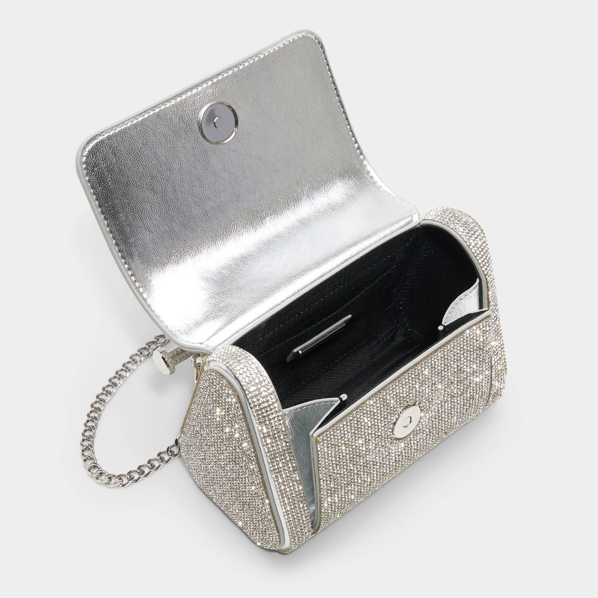 Blingchic - Image 3
