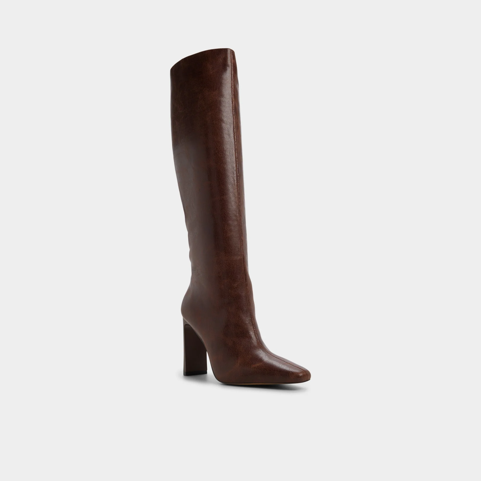 Elyne - Image 4
