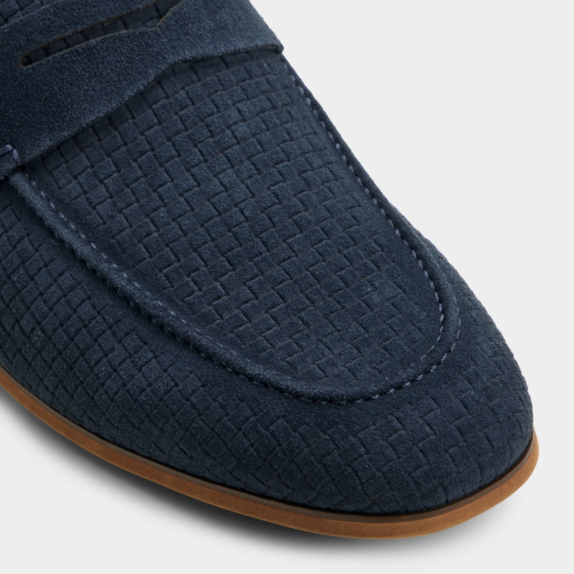 Giles - Image 5