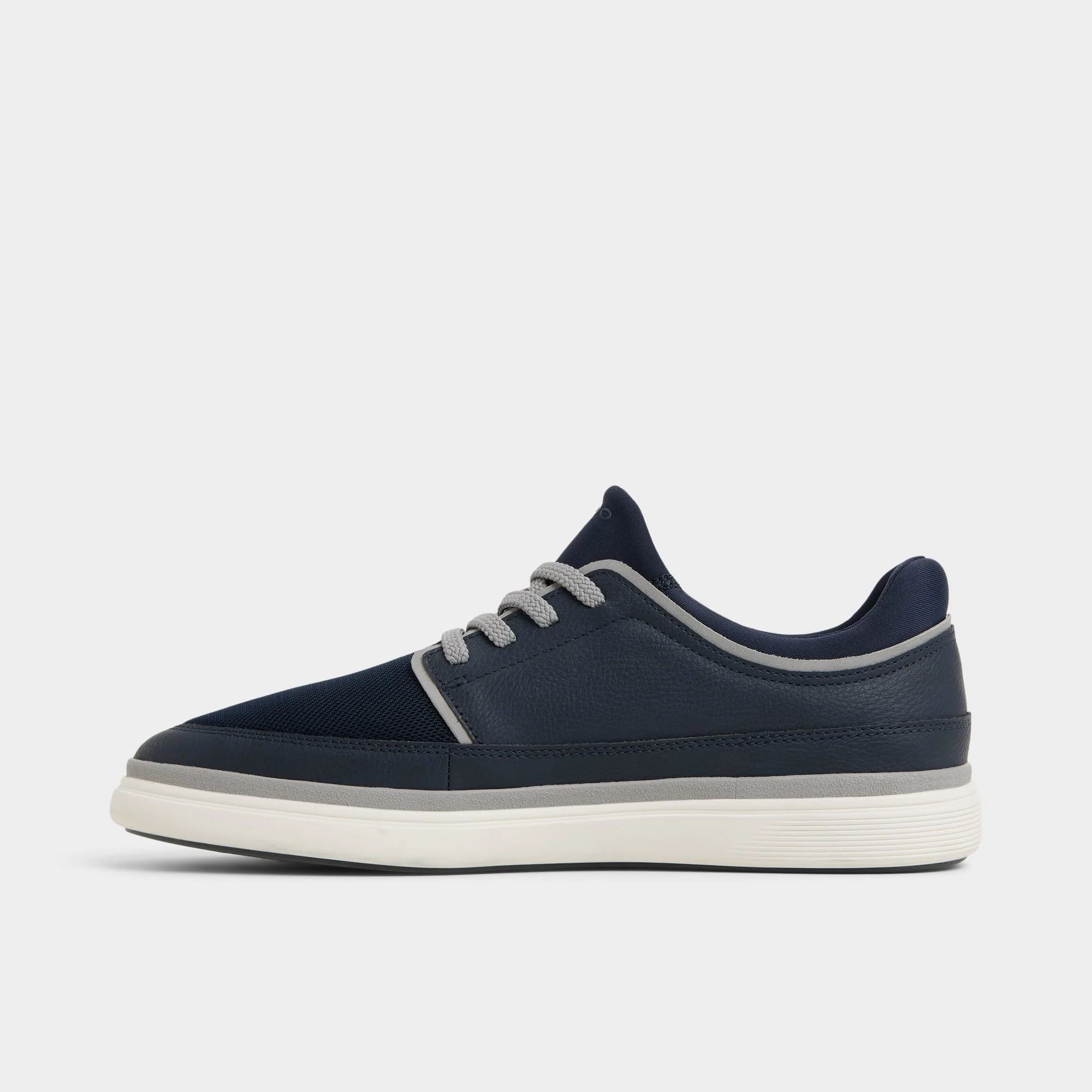 Kurtis - Image 3