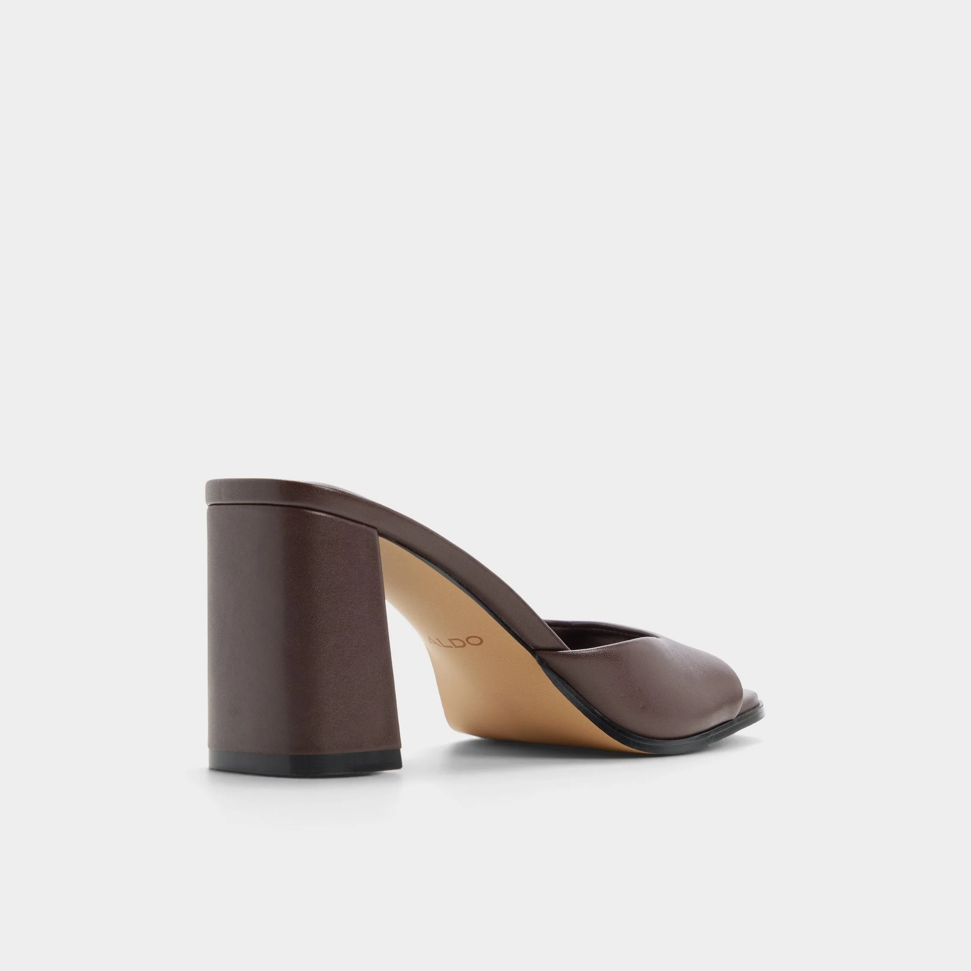 Lisia - Image 2