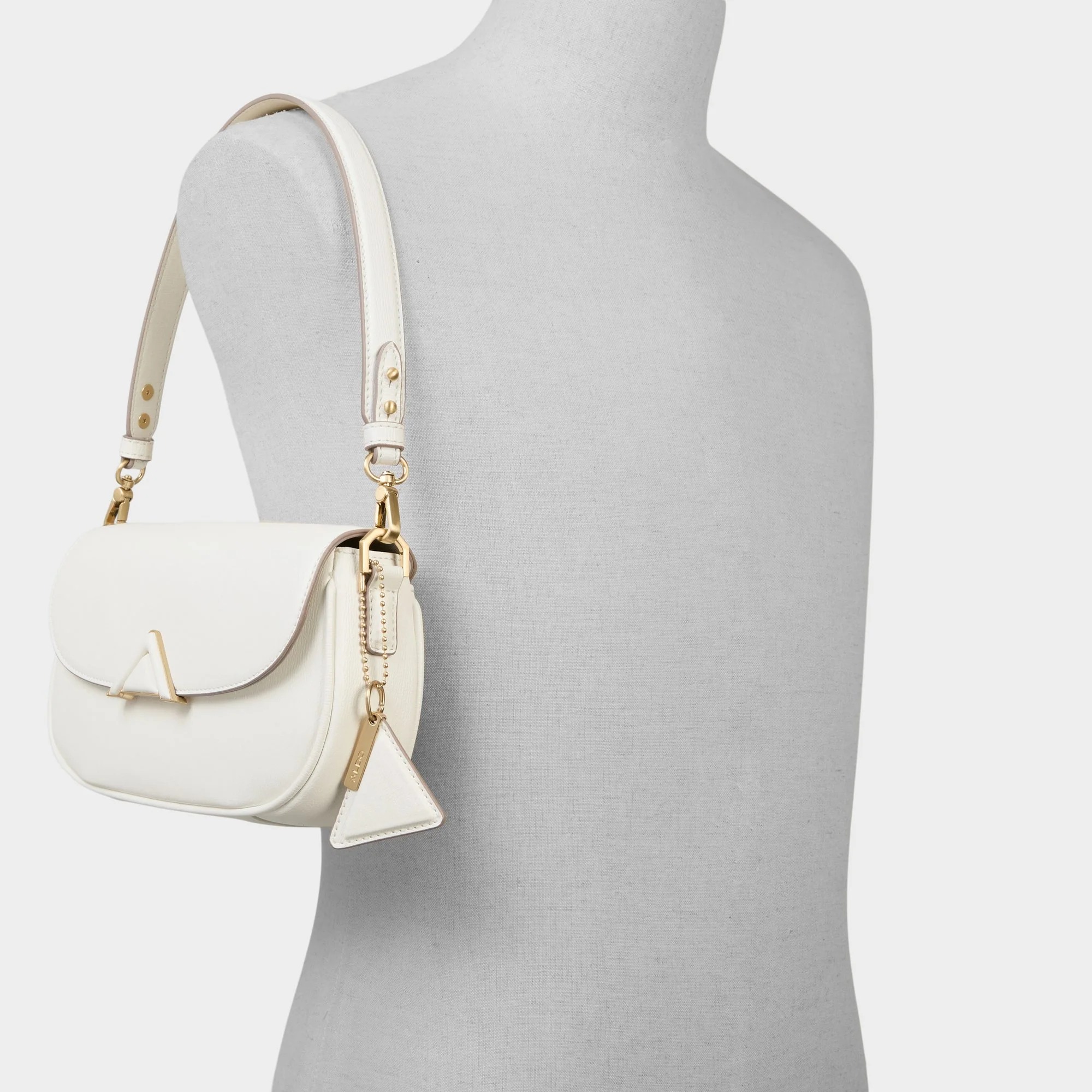 Luxeshoulder - Image 5
