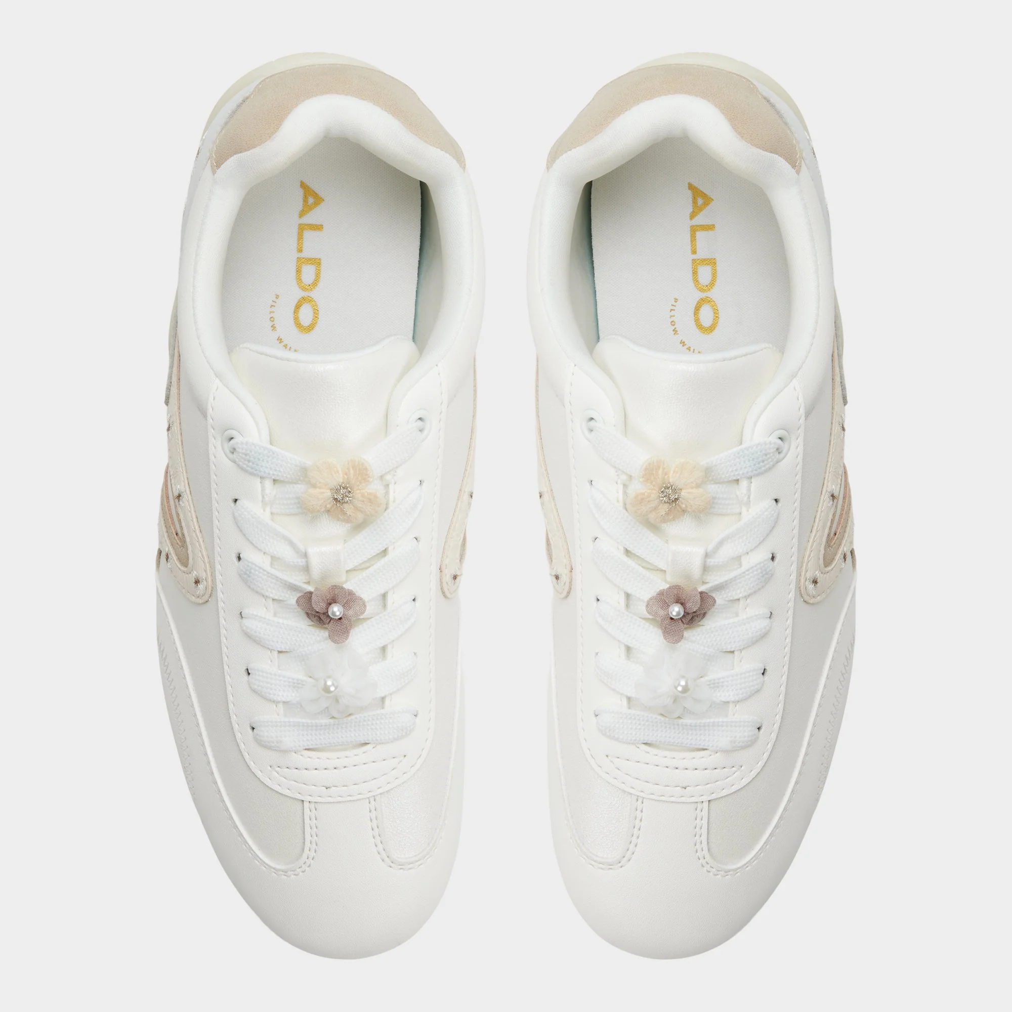 Maxie - Image 6