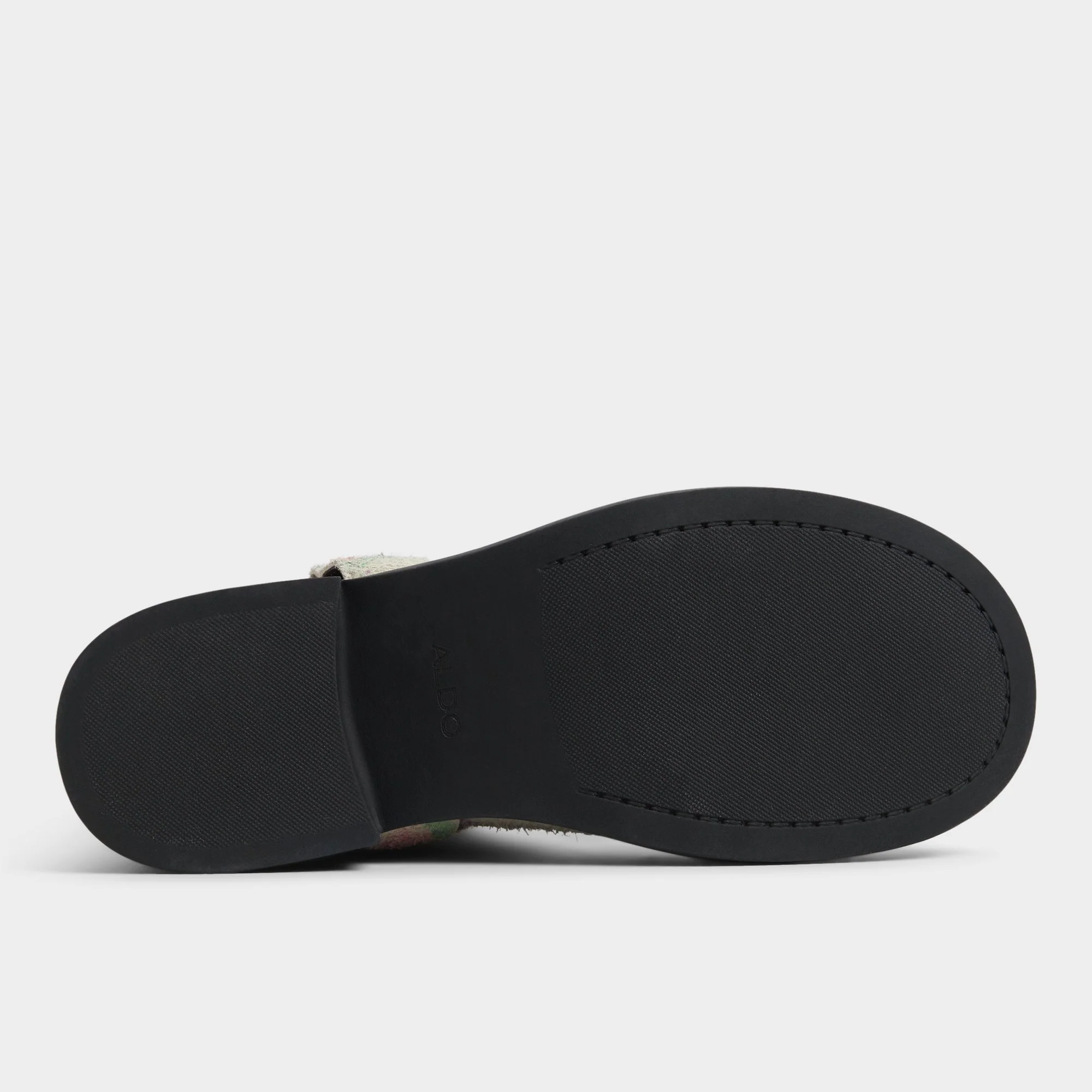 Notorious - Image 7