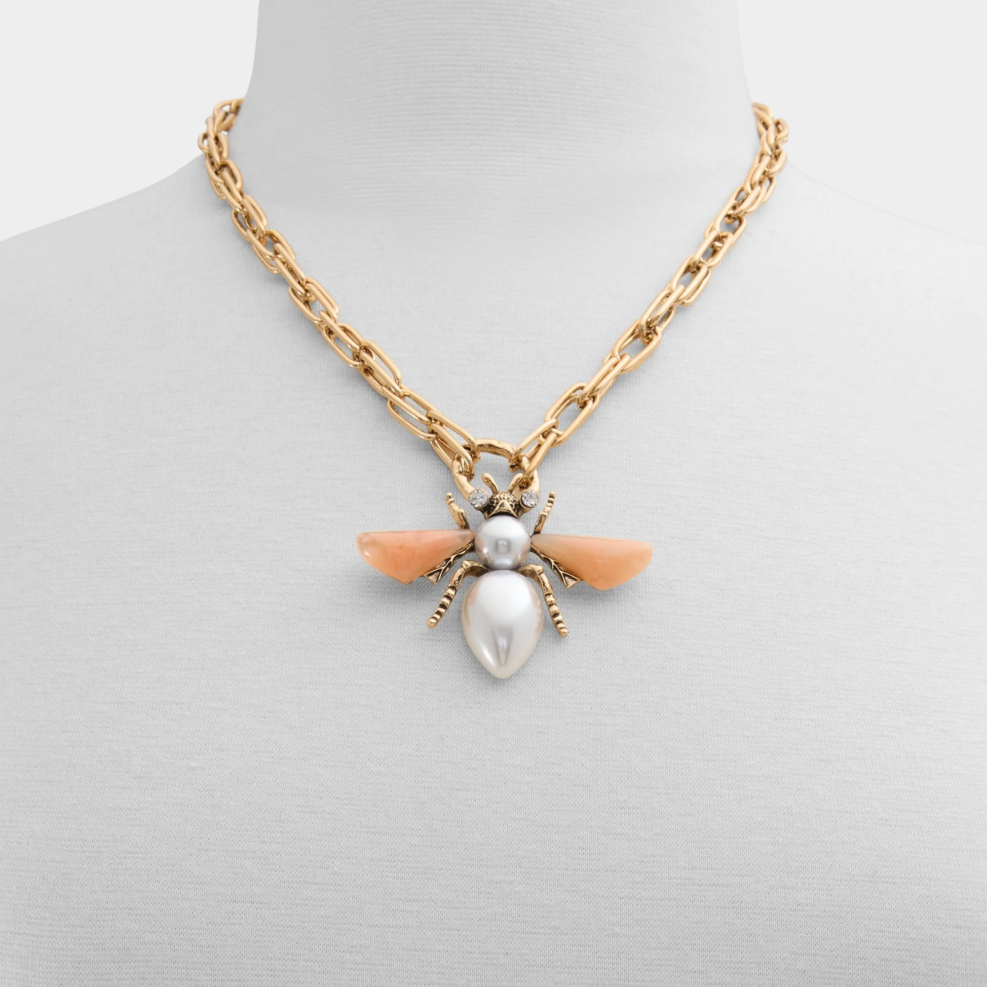 Queenbee - Image 2