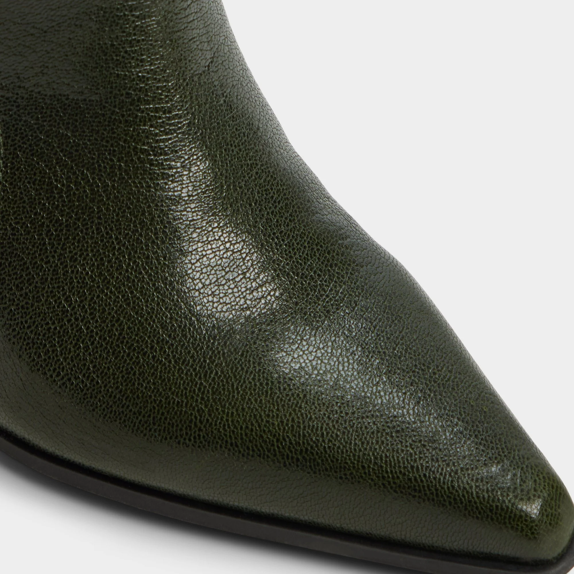 Saddle-wc - Image 6
