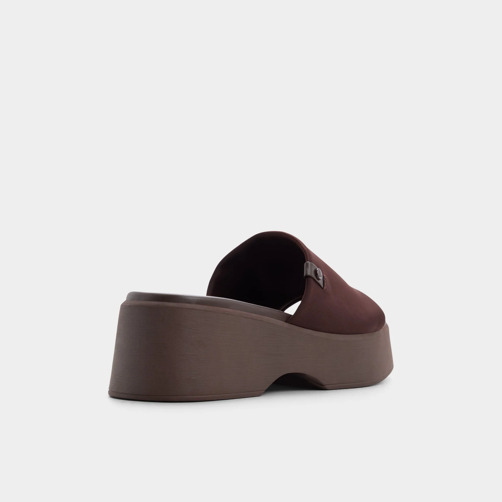 Yassu - Image 2